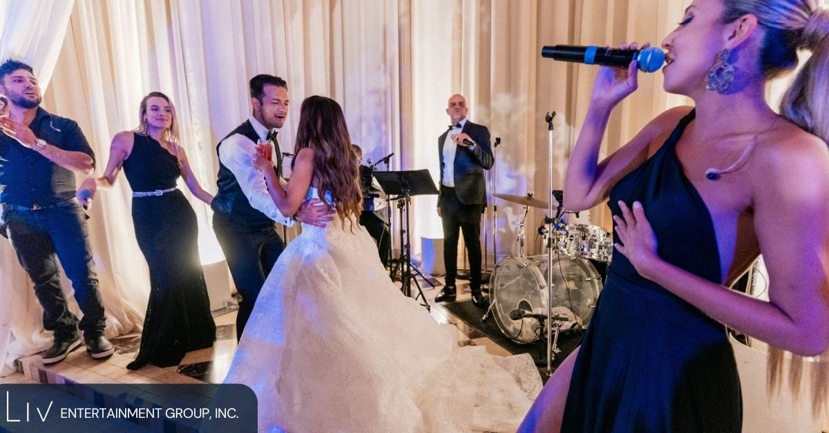 The Cost of a Wedding Band vs DJ (photo 3)