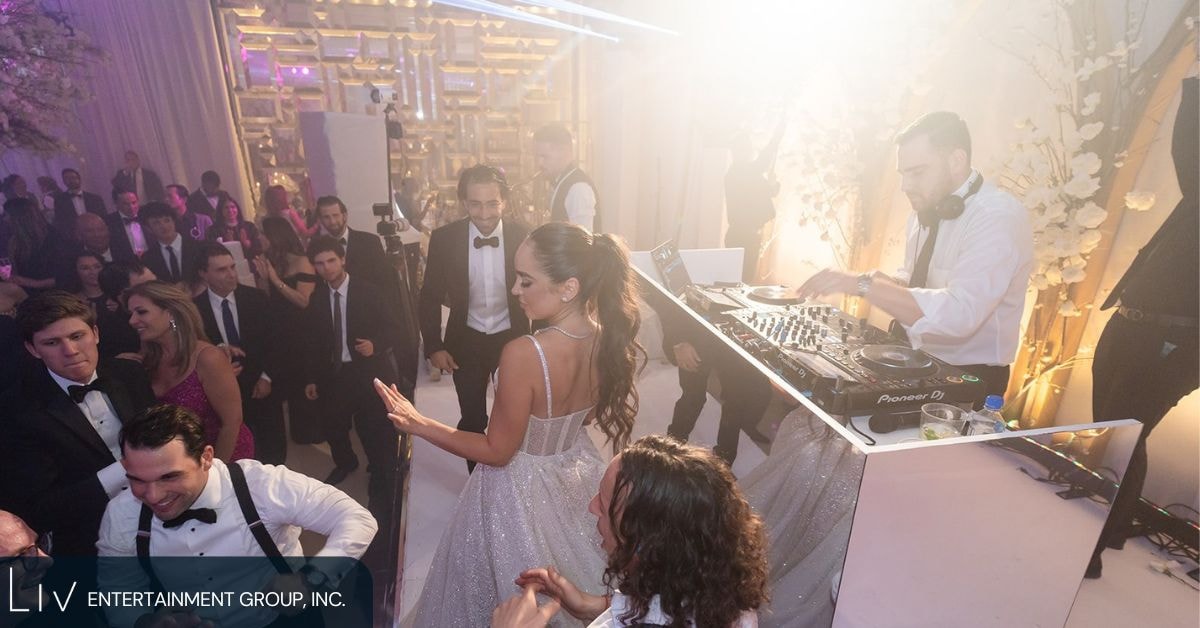 Why Should a DJ Announce at a Wedding?