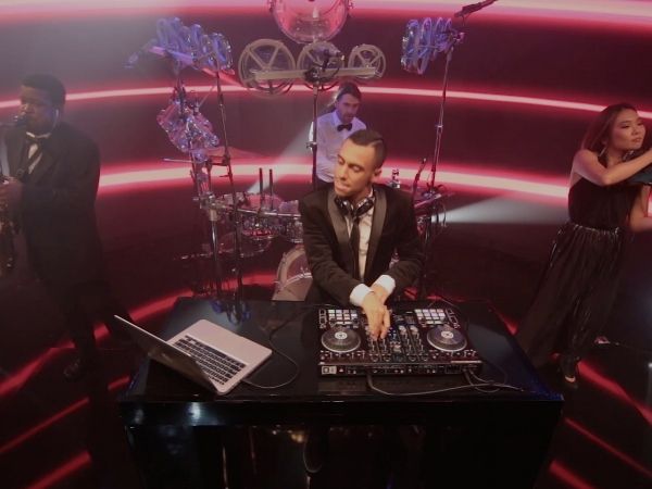 Hire DJ Jason in San Francisco