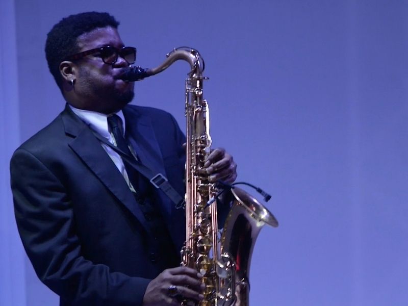 Sax player for hire in Austin