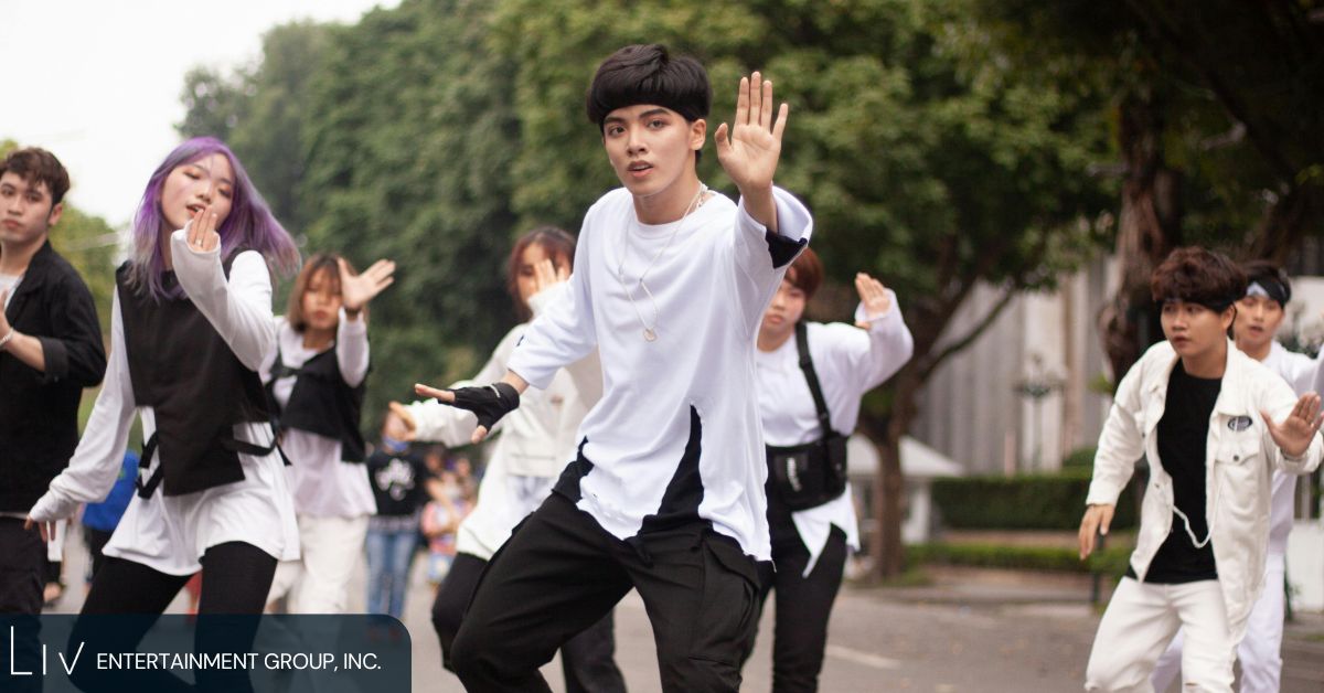 How to Keep Wedding Guests Entertained During Photos