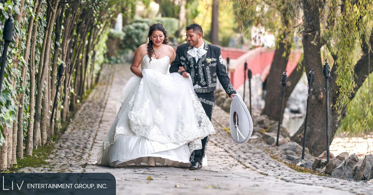 How to Keep Wedding Guests Entertained During Photos