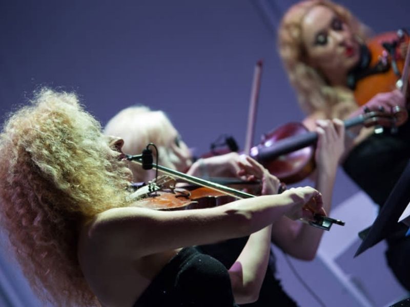 violinists for hire in Fort Wayne